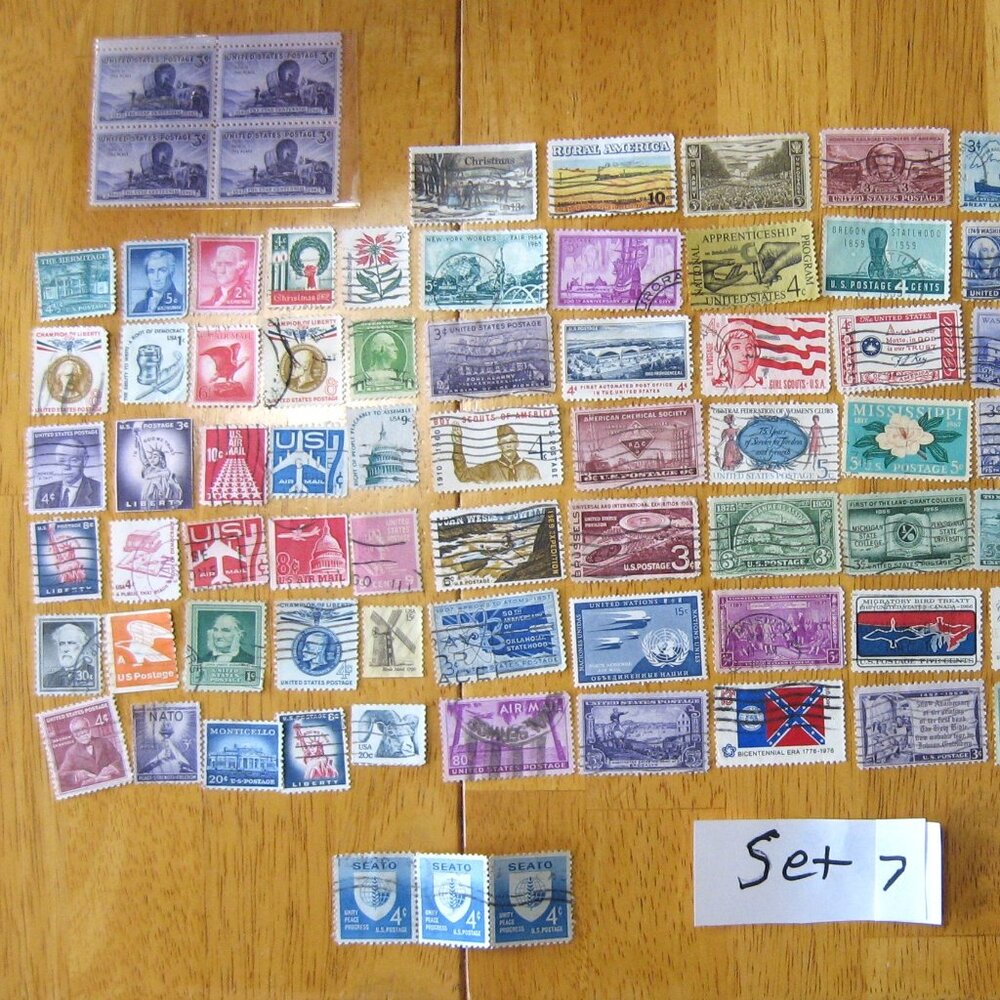 COPY - Lot Of 100 Assorted U.S. Stamps mostly from 1950 through 1981